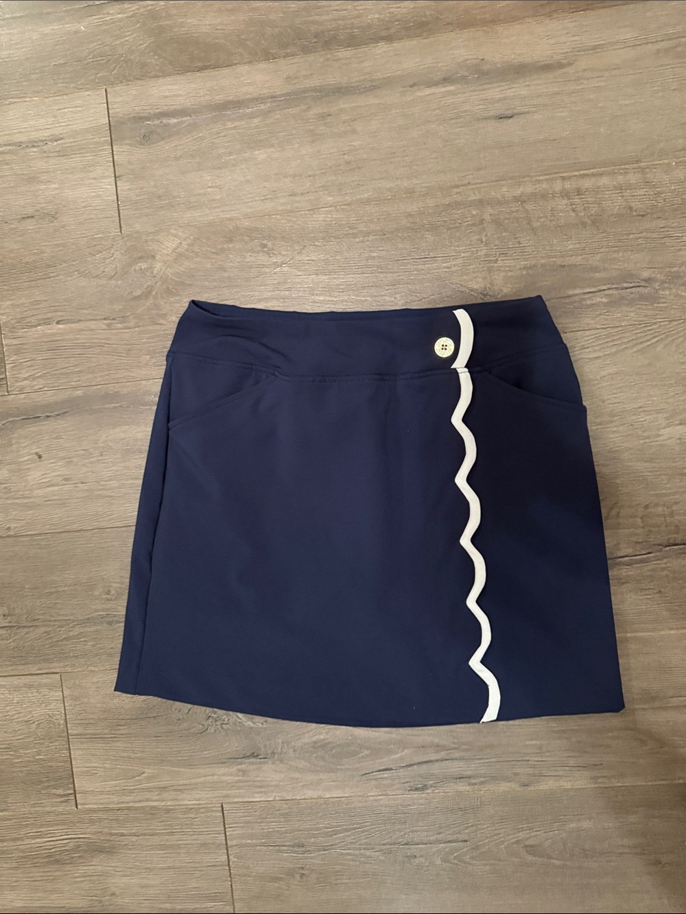 Lilly Pulitzer Navy Women's Skirt with White Wavy Trim